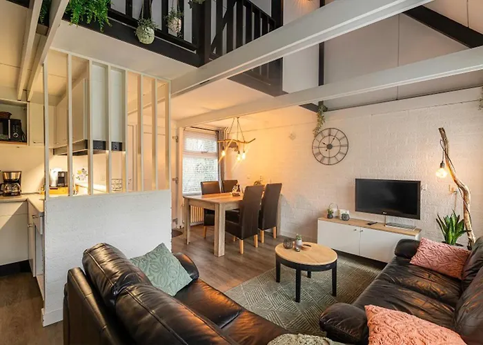 Bungalowpark - Alpha 67 *